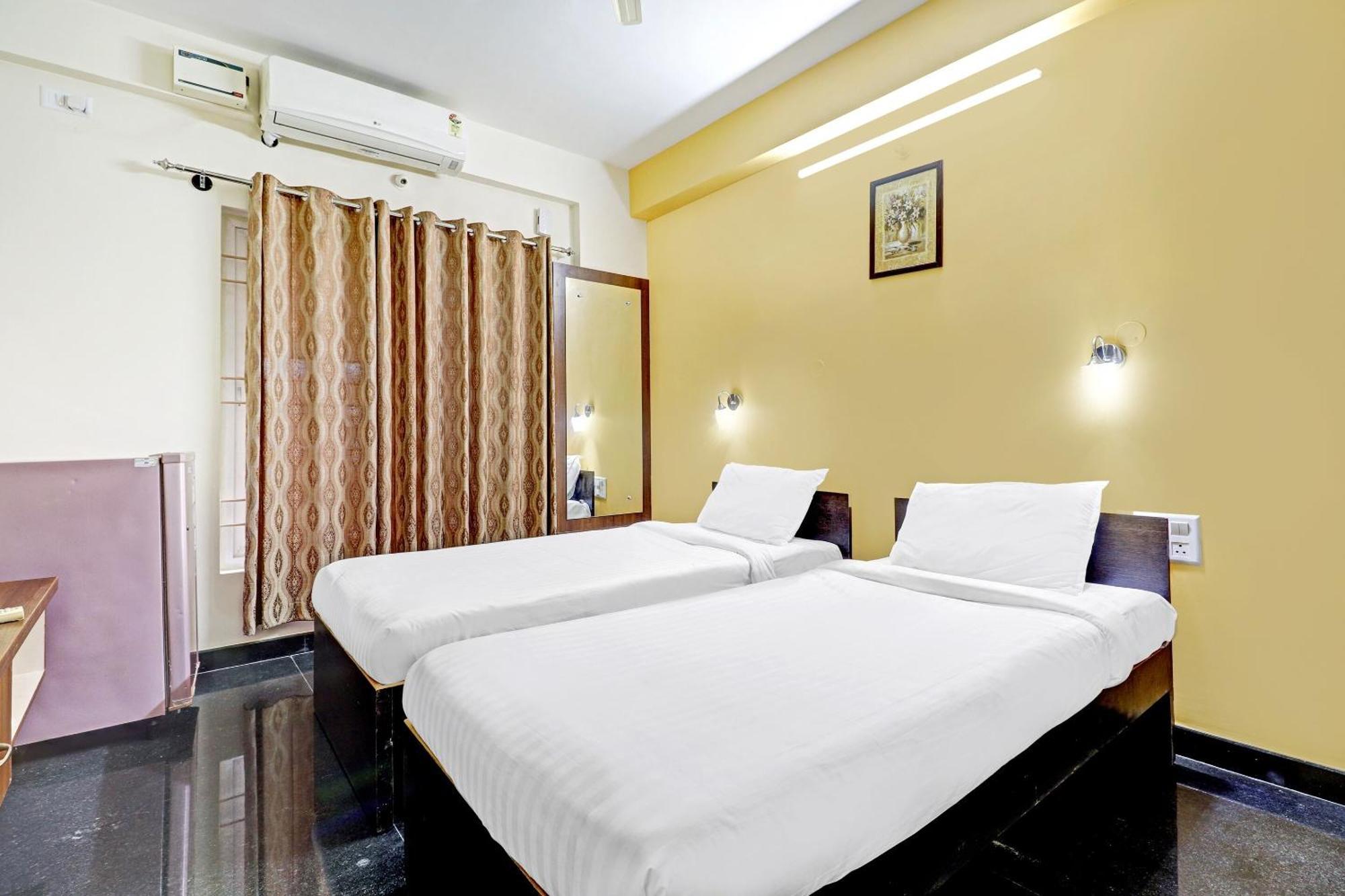 Capital O R R Residency Hotel Bangalore Eksteriør billede