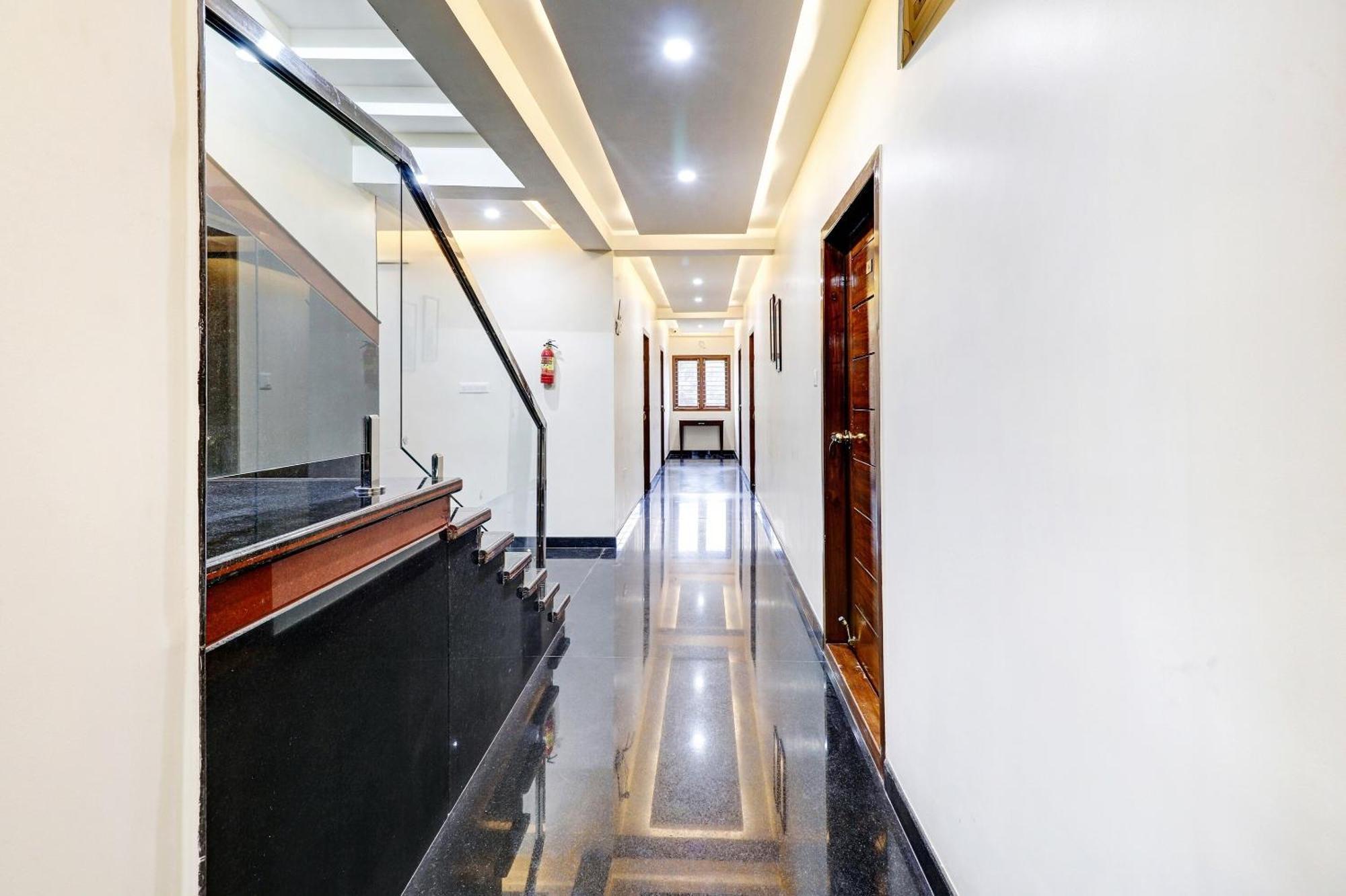 Capital O R R Residency Hotel Bangalore Eksteriør billede